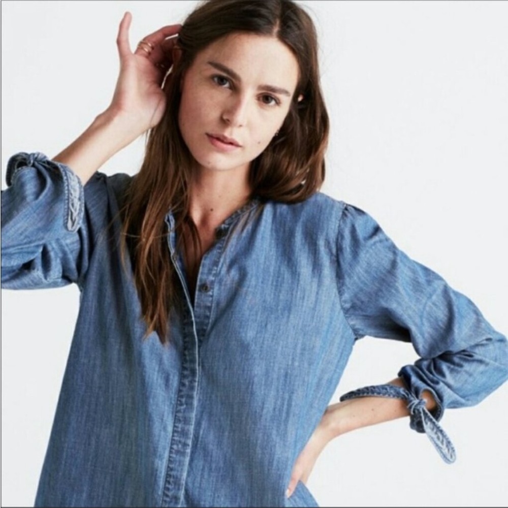 Madewell top. Denim tie long sleeve shirt.